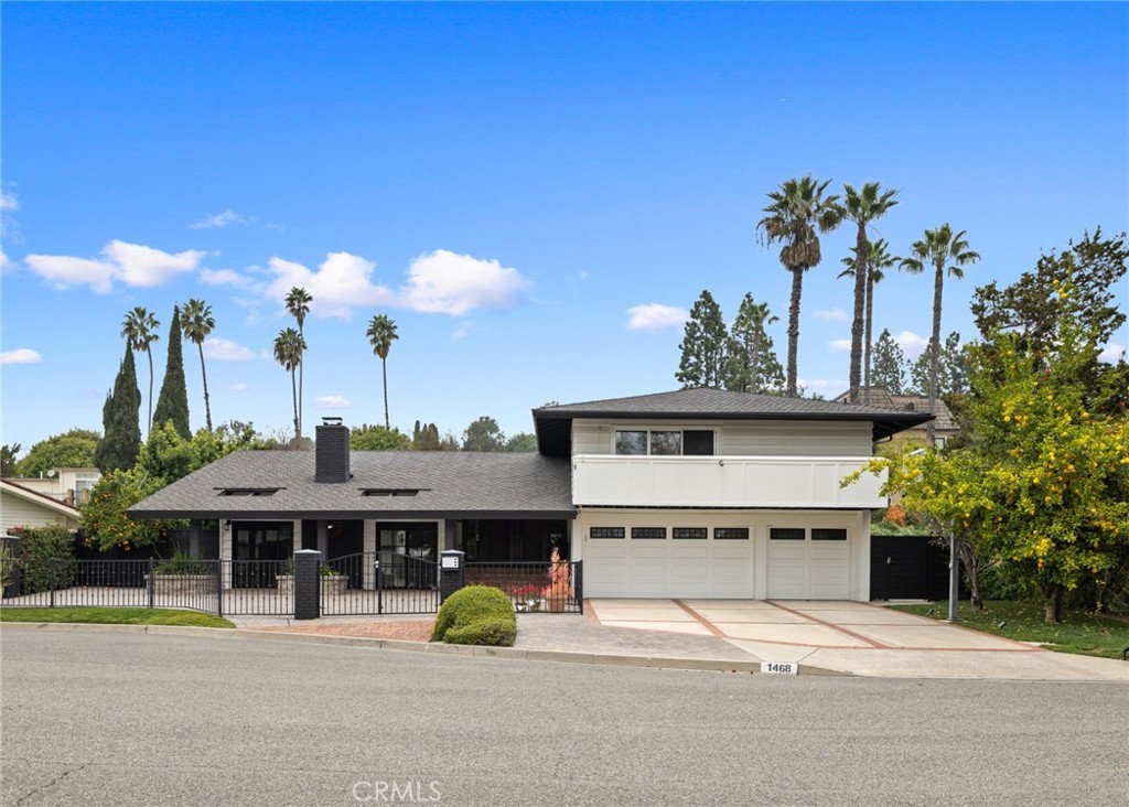 1468 Kensington Drive