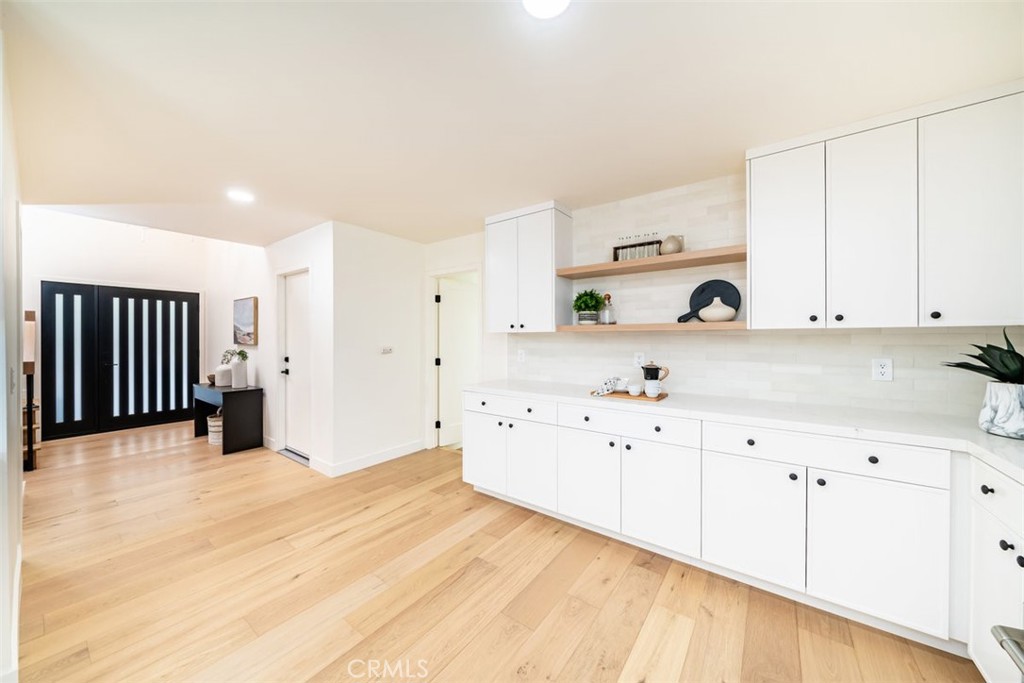 7032 Starlight Circle