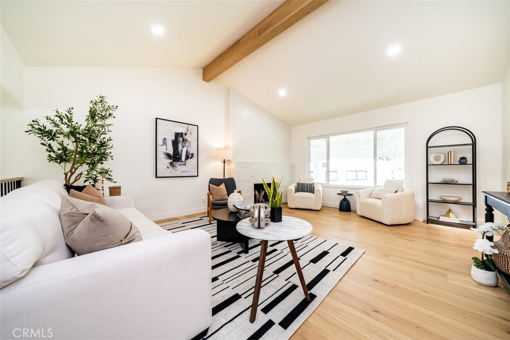 7032 Starlight Circle