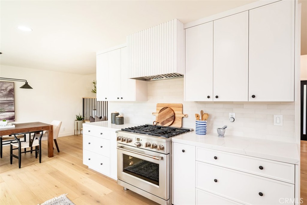 7032 Starlight Circle