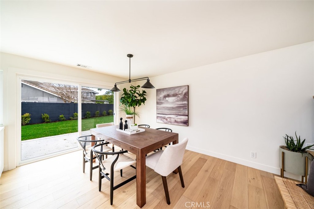 7032 Starlight Circle