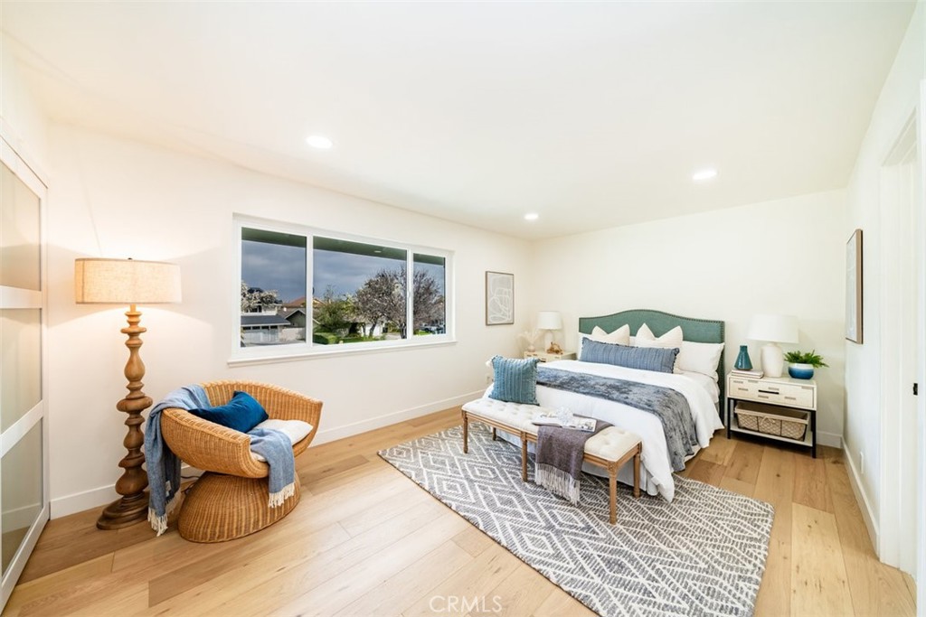 7032 Starlight Circle