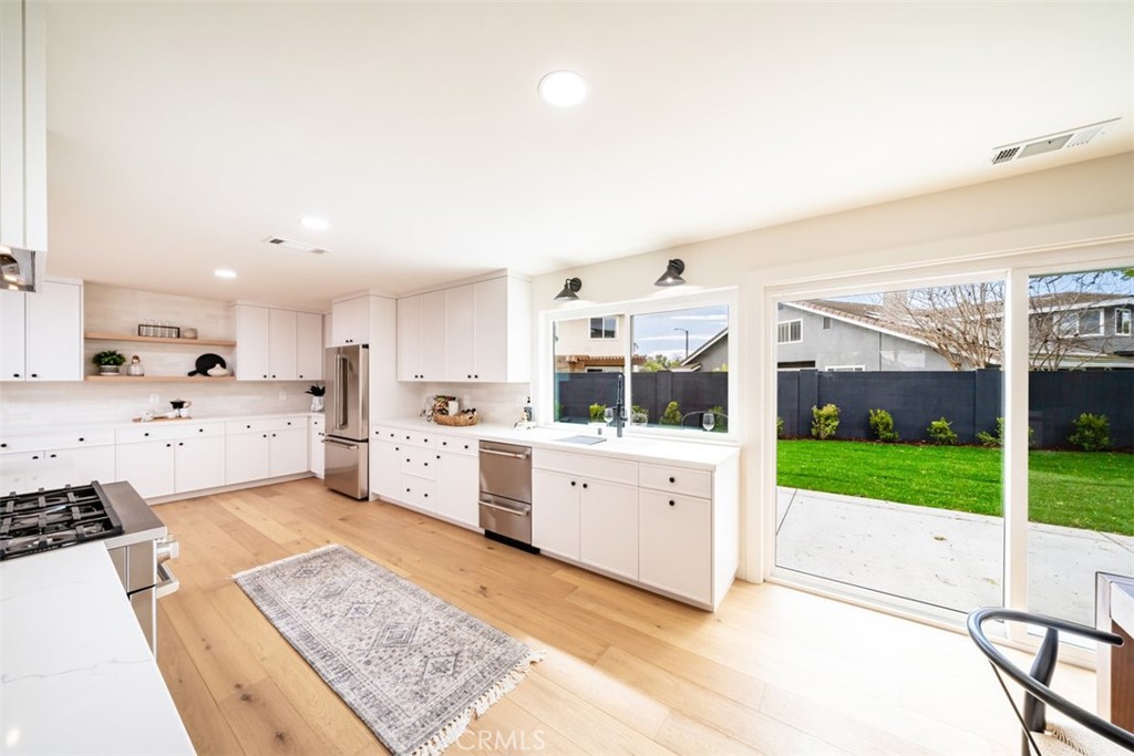 7032 Starlight Circle