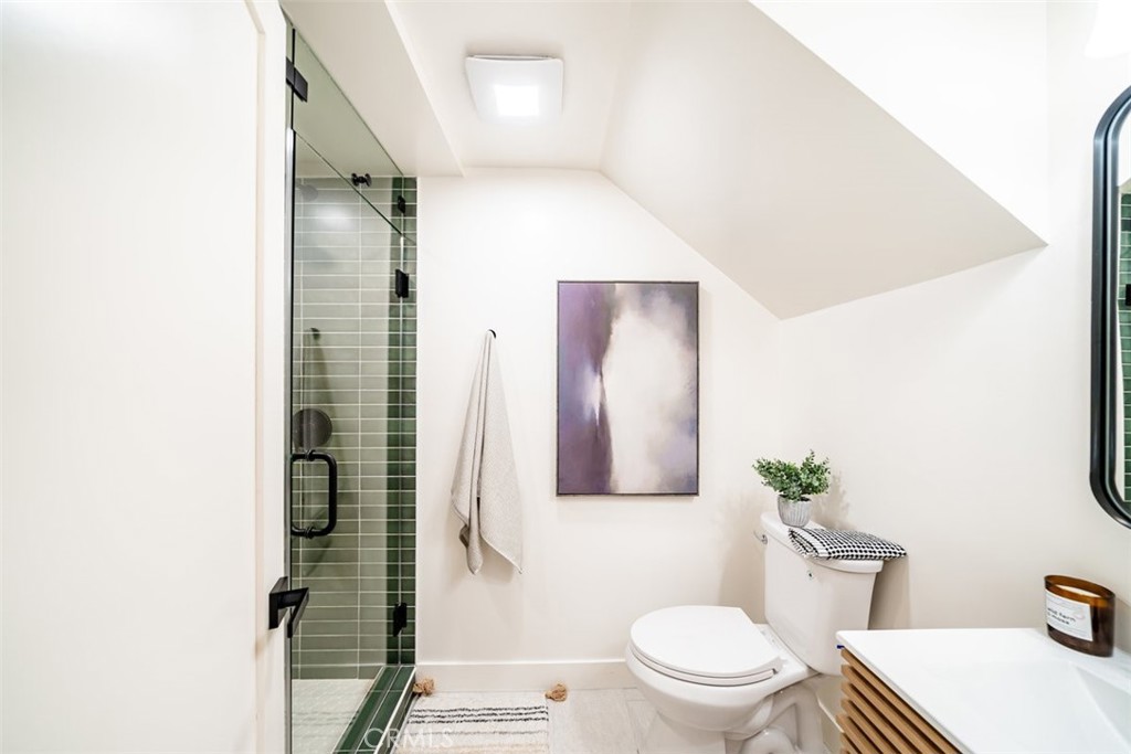 7032 Starlight Circle