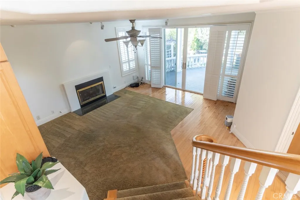 312 Roycroft Avenue