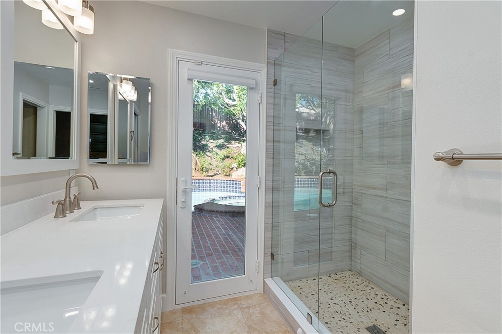 1061 Bradcliff Drive