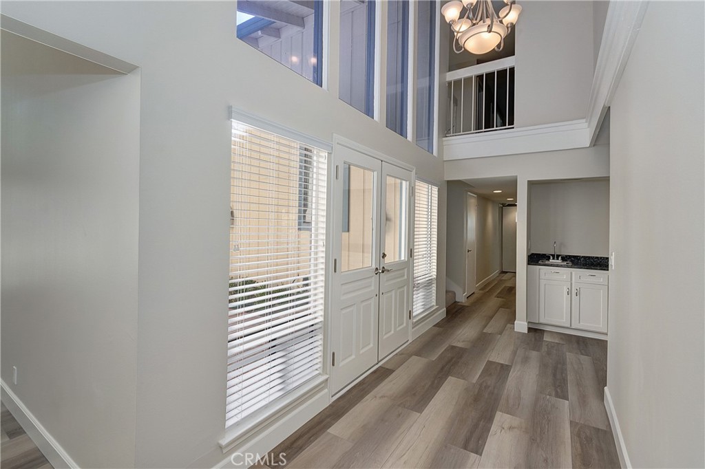 1061 Bradcliff Drive