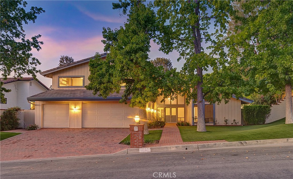 1061 Bradcliff Drive