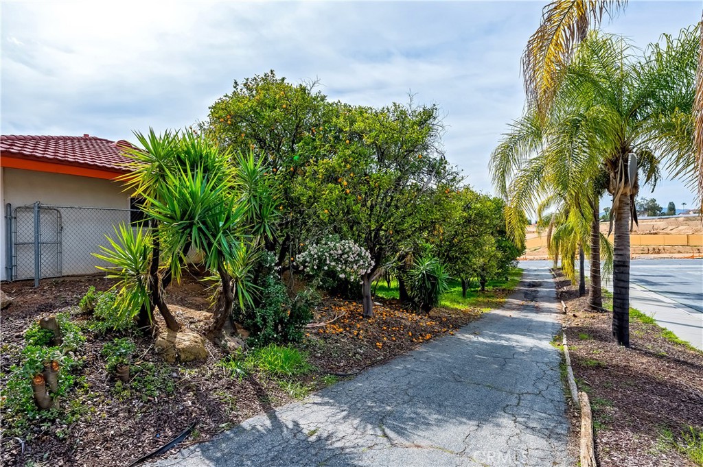 11760 Lasselle Street