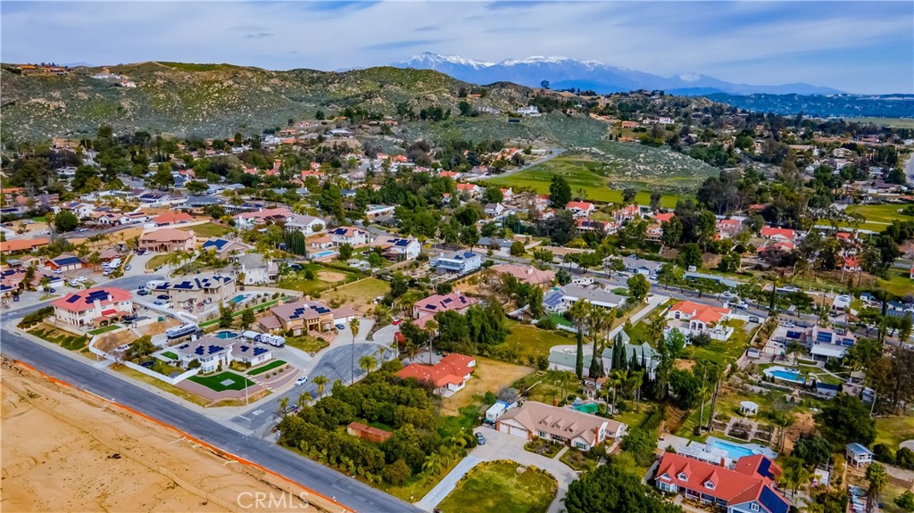 11760 Lasselle Street