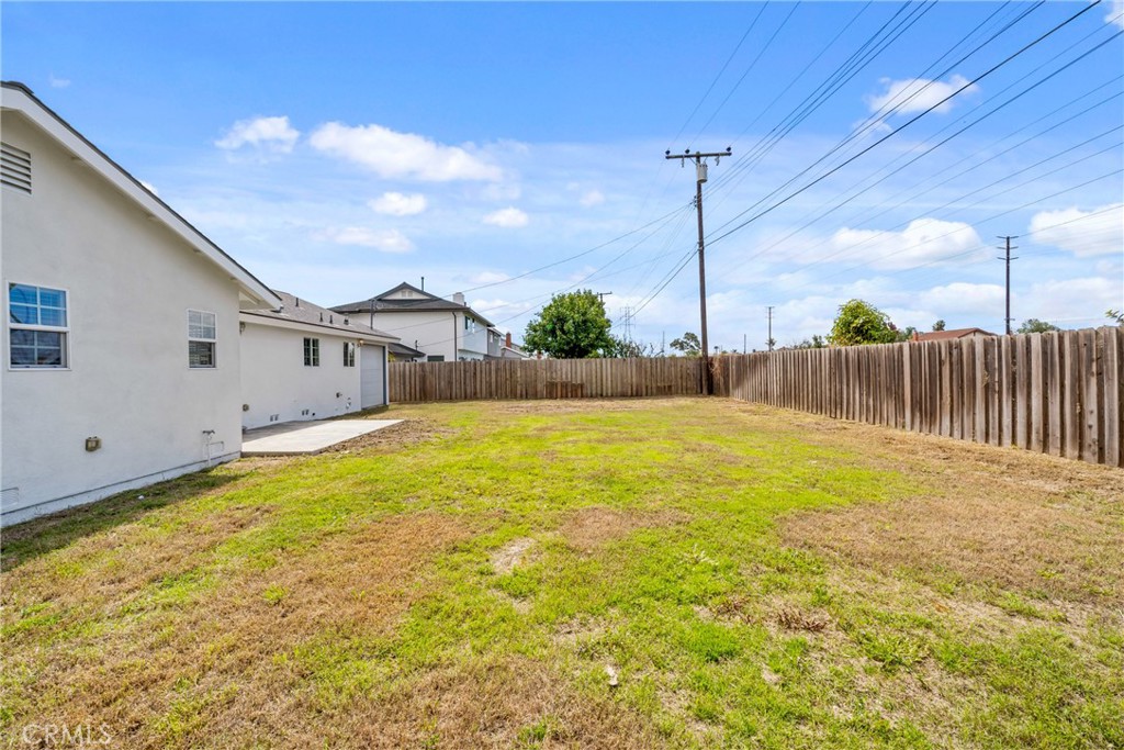 18817 Santa Mariana Street