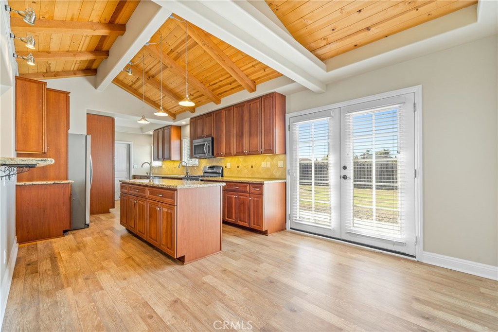 18817 Santa Mariana Street