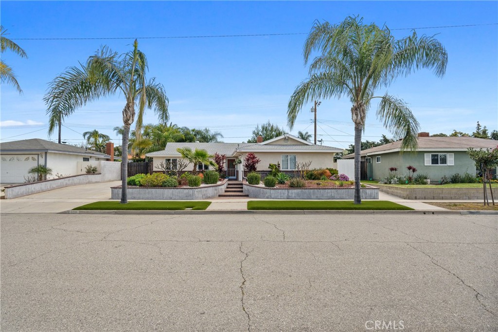 625 N Wrightwood Drive