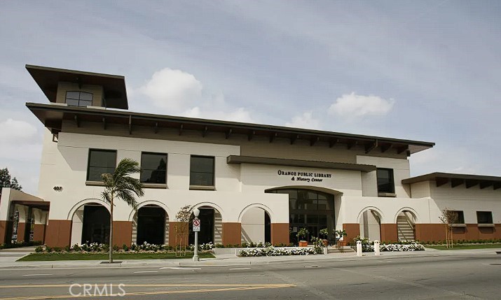 625 N Wrightwood Drive