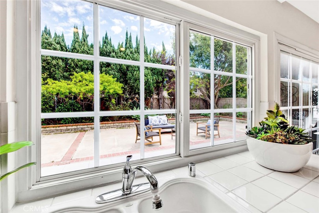 18336 Santa Carlotta Street