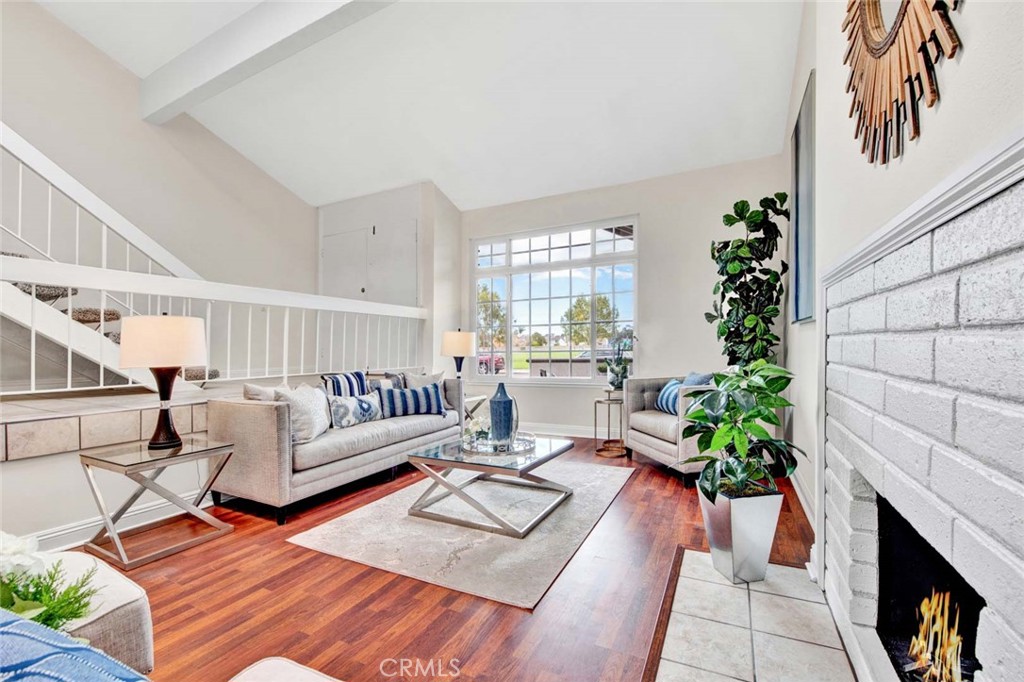 18336 Santa Carlotta Street