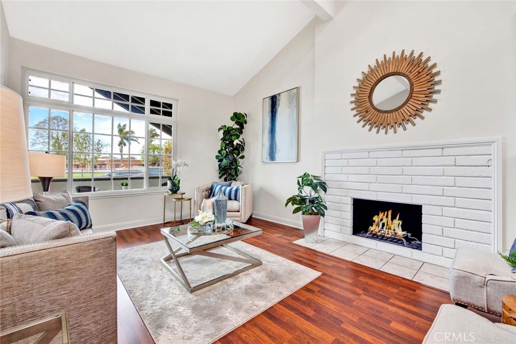 18336 Santa Carlotta Street