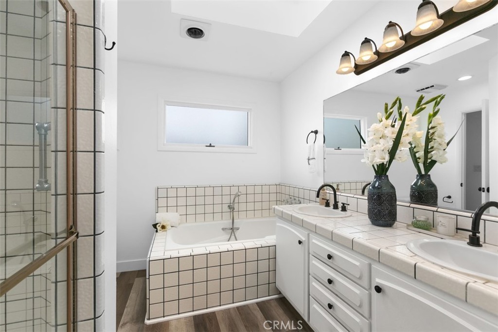 16921 S Pacific Avenue