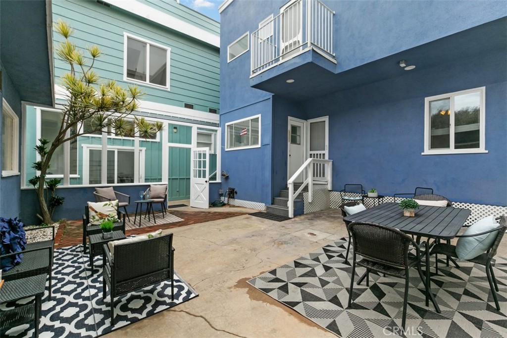 16921 S Pacific Avenue