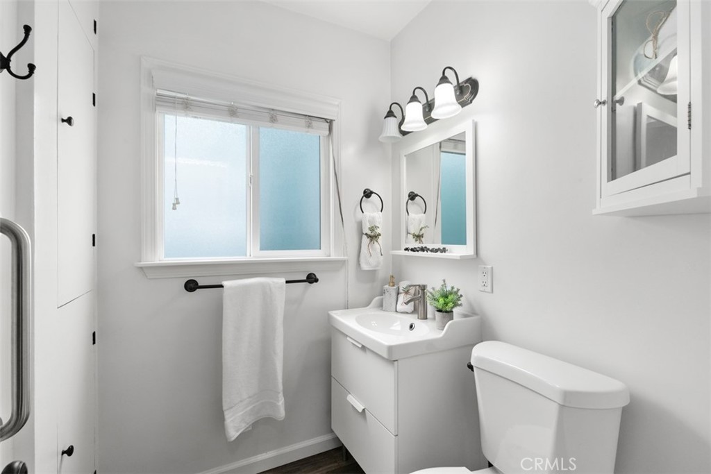 16921 S Pacific Avenue