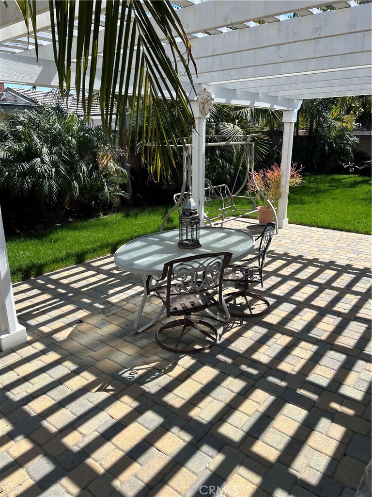 15322 Fieldston Lane