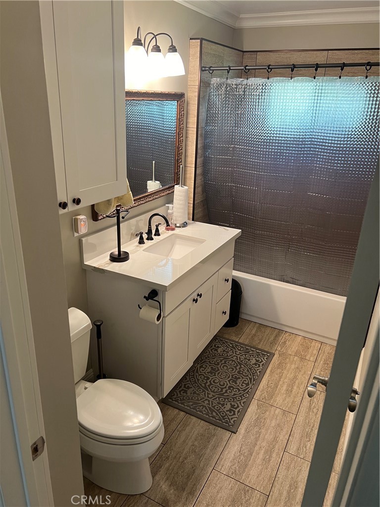 15322 Fieldston Lane