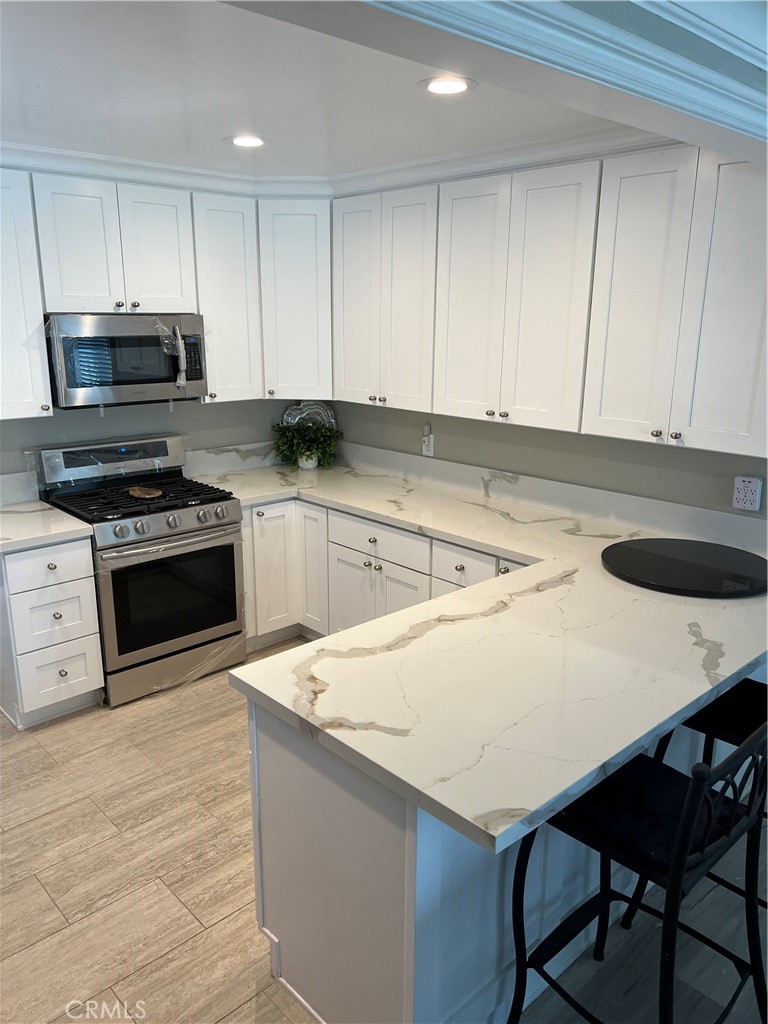 15322 Fieldston Lane