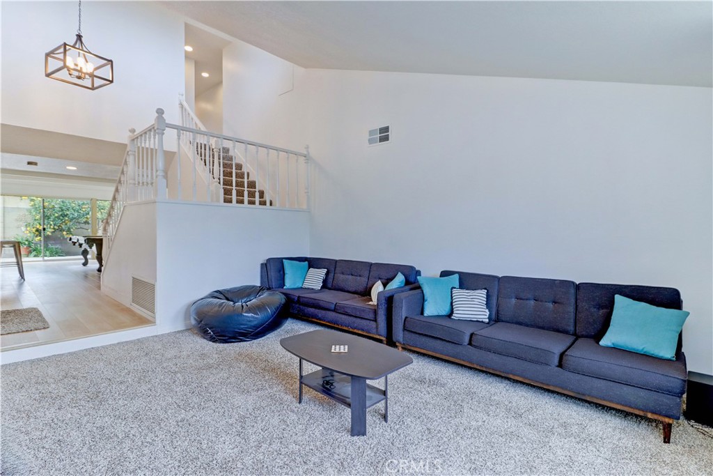 9001 Oceanwood Drive