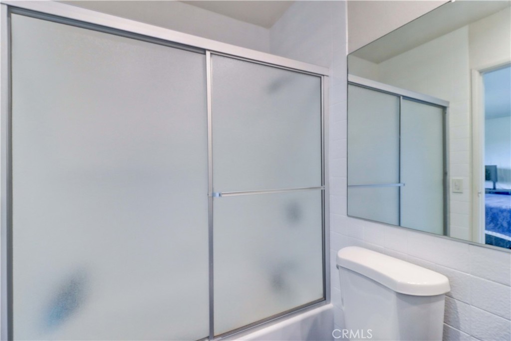 9001 Oceanwood Drive