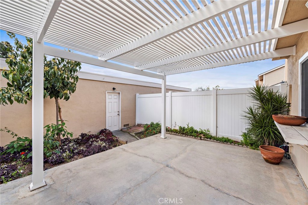 210 Carriage Drive B