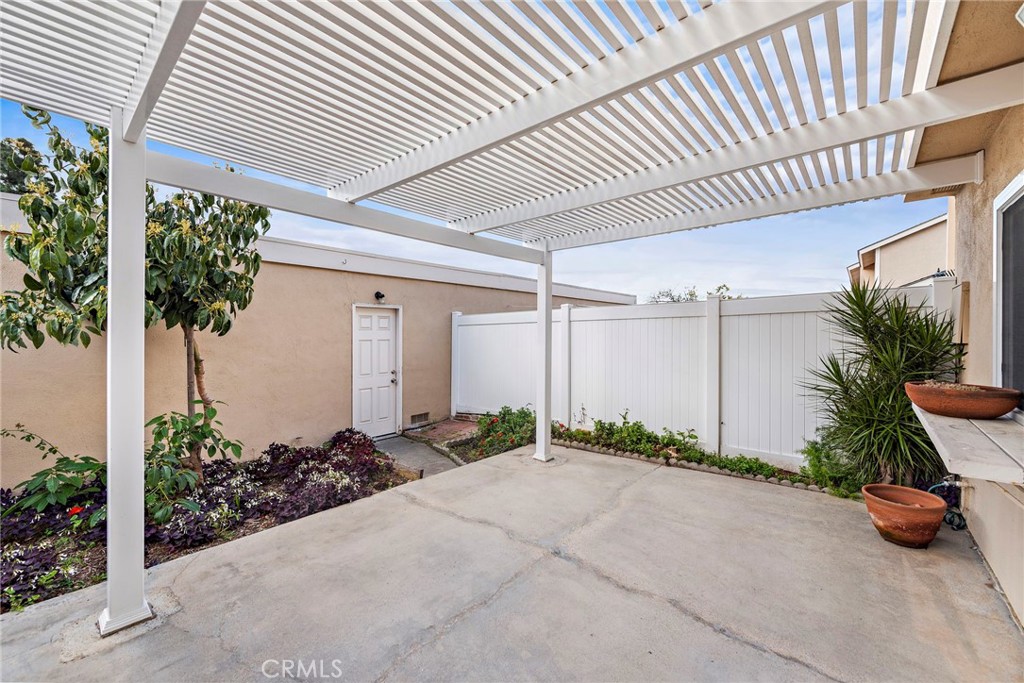 210 Carriage Drive B