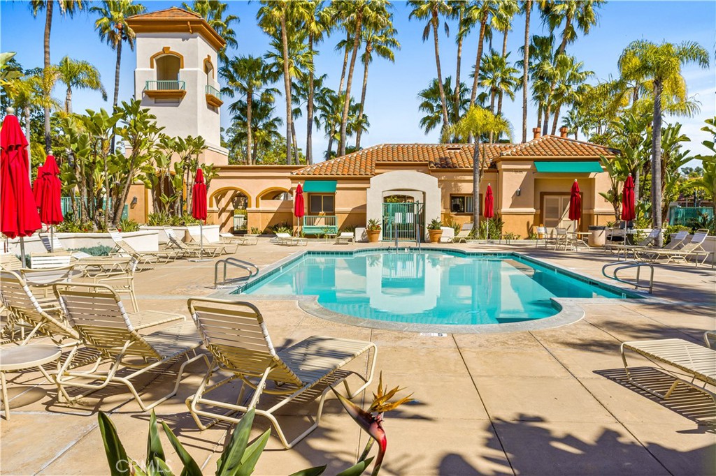 40 Villa Point Drive