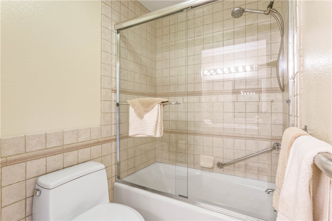 40 Villa Point Drive