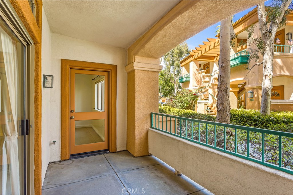 40 Villa Point Drive