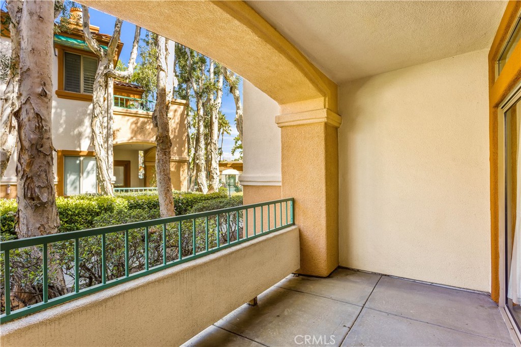 40 Villa Point Drive