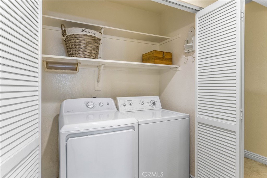 40 Villa Point Drive