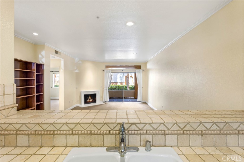 40 Villa Point Drive