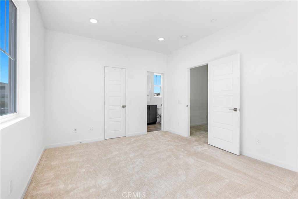 2201 Horseback Road