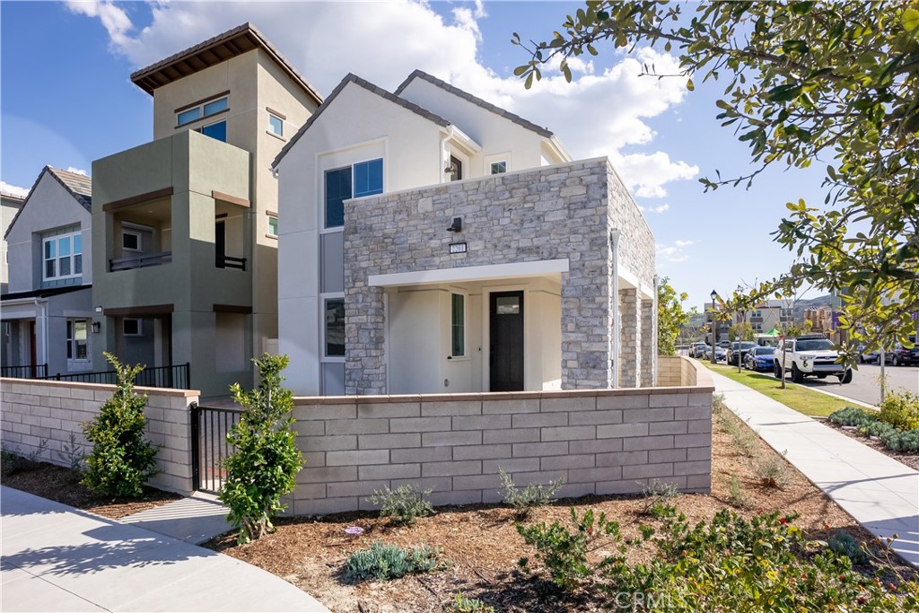 2201 Horseback Road