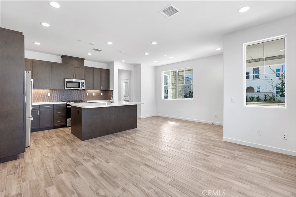 2201 Horseback Road
