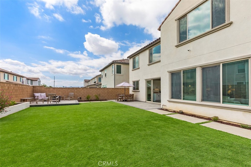 3697 South Oakville Avenue