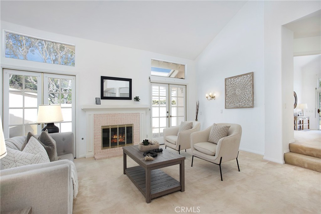 4 Callender Court