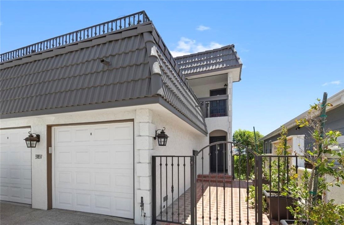 33831 El Encanto Avenue B