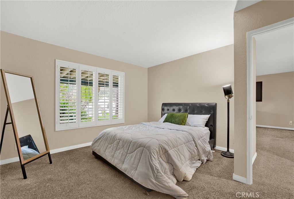 140 Avenida Mesita 15