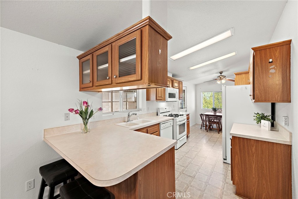 27701 Murrieta Road 118