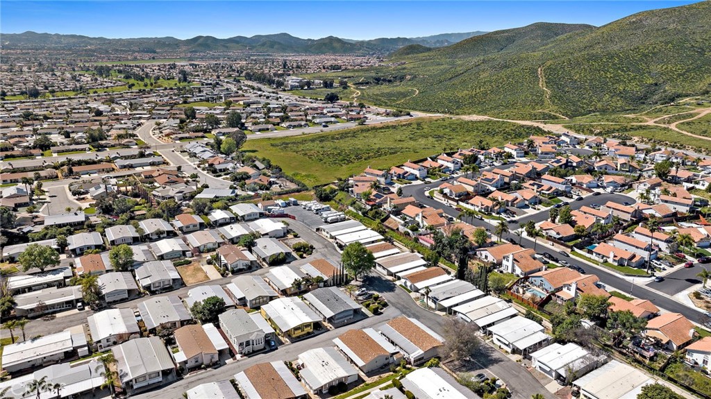 27701 Murrieta Road 118