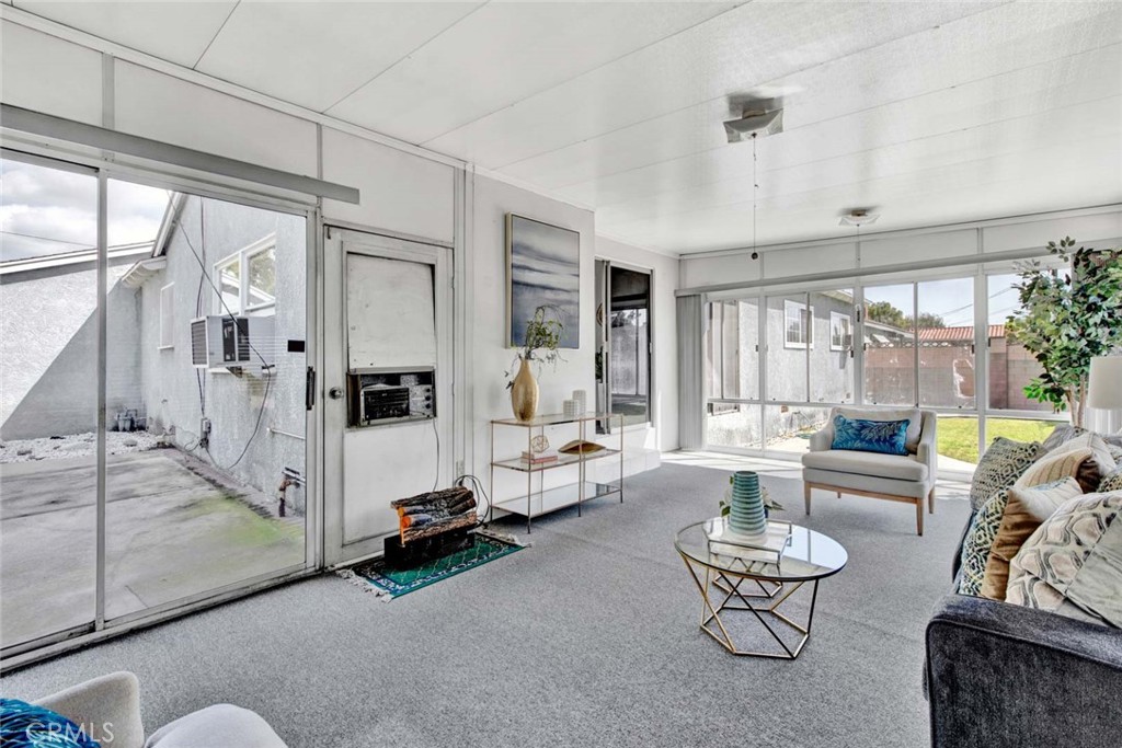 415 N Syracuse Street