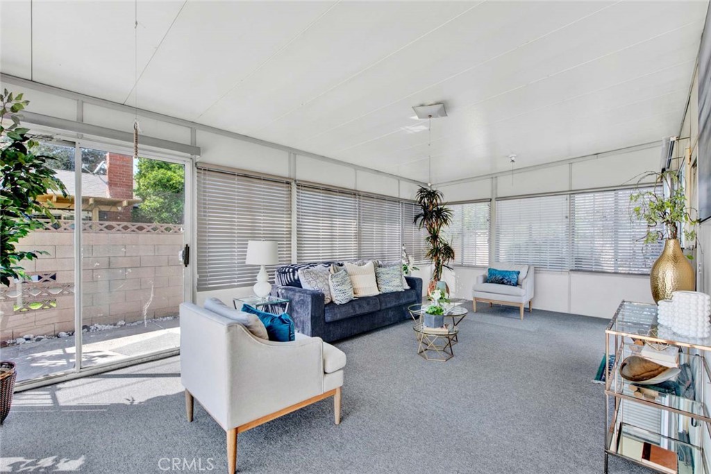 415 N Syracuse Street