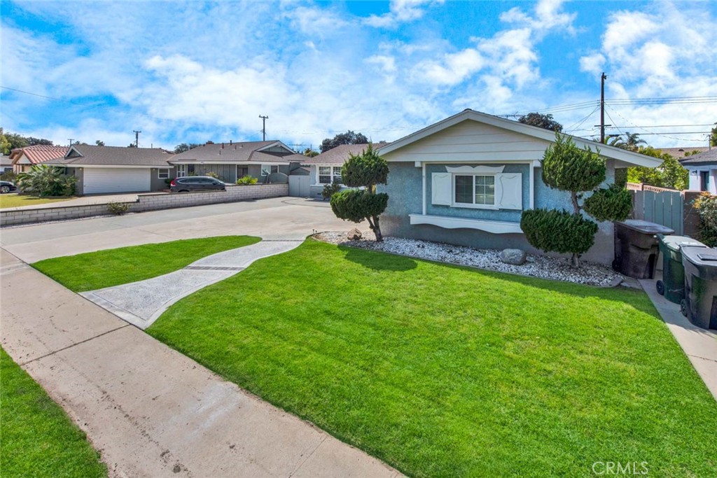 415 N Syracuse Street