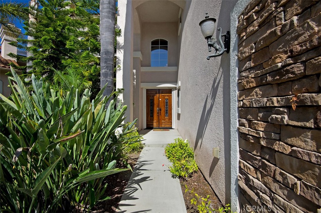 28502 Murrelet Drive